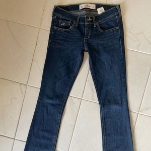 HOLLISTER SLIM LEG DARK WASH